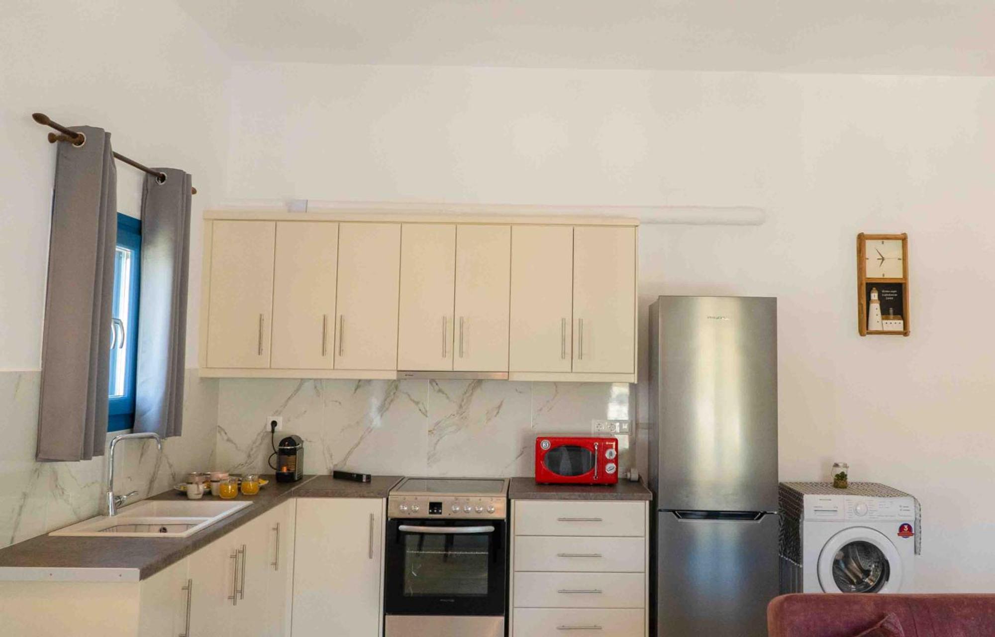 Heliades Suites Panteli Екстериор снимка