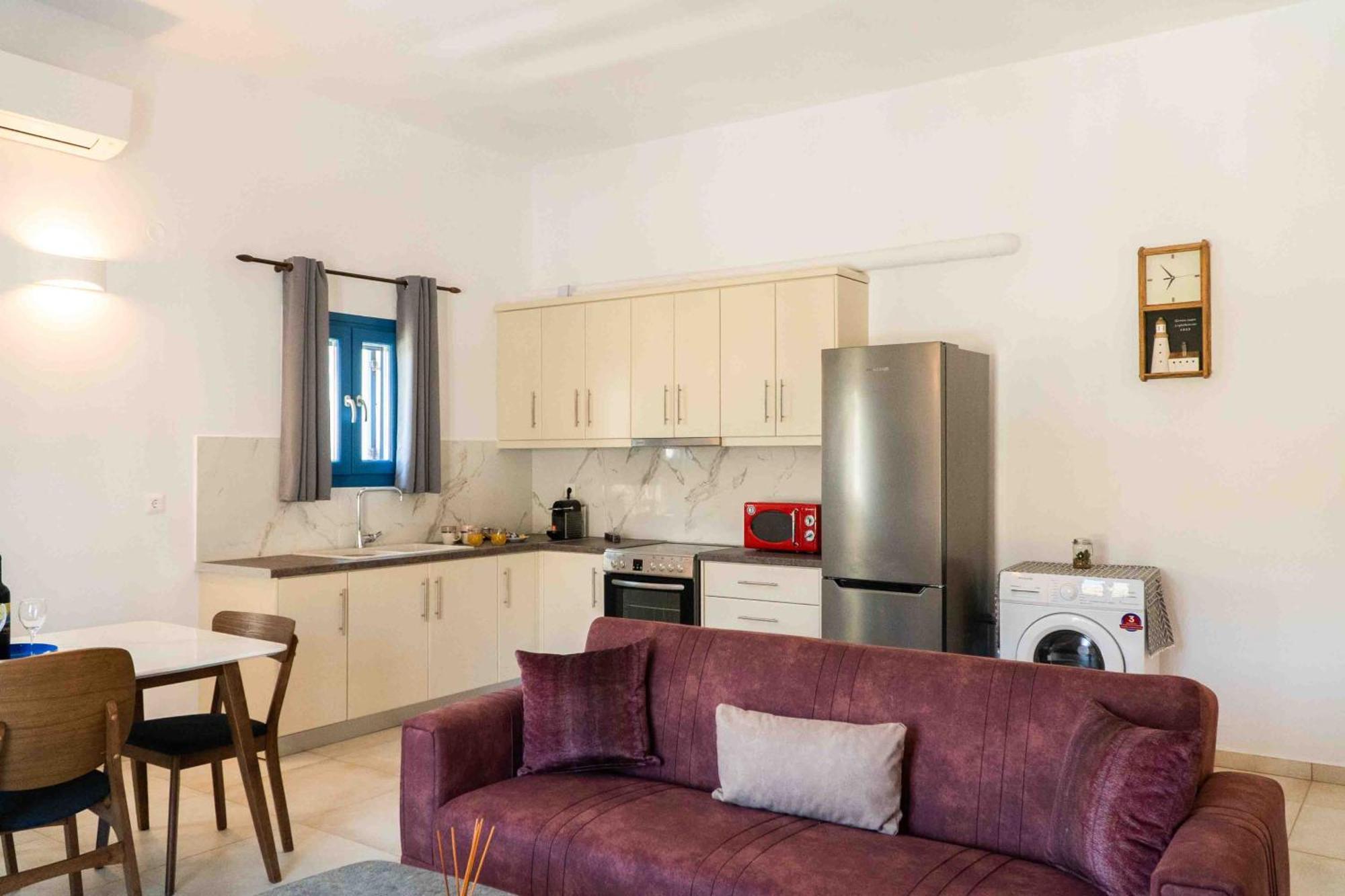 Heliades Suites Panteli Екстериор снимка