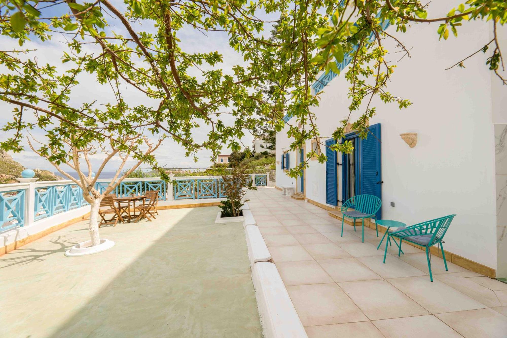 Heliades Suites Panteli Екстериор снимка